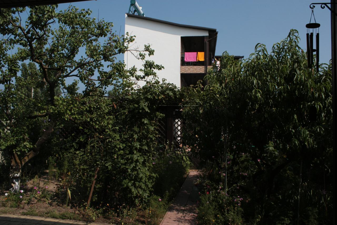Akvitaniya Mini-Hotel Zatoka Exterior photo