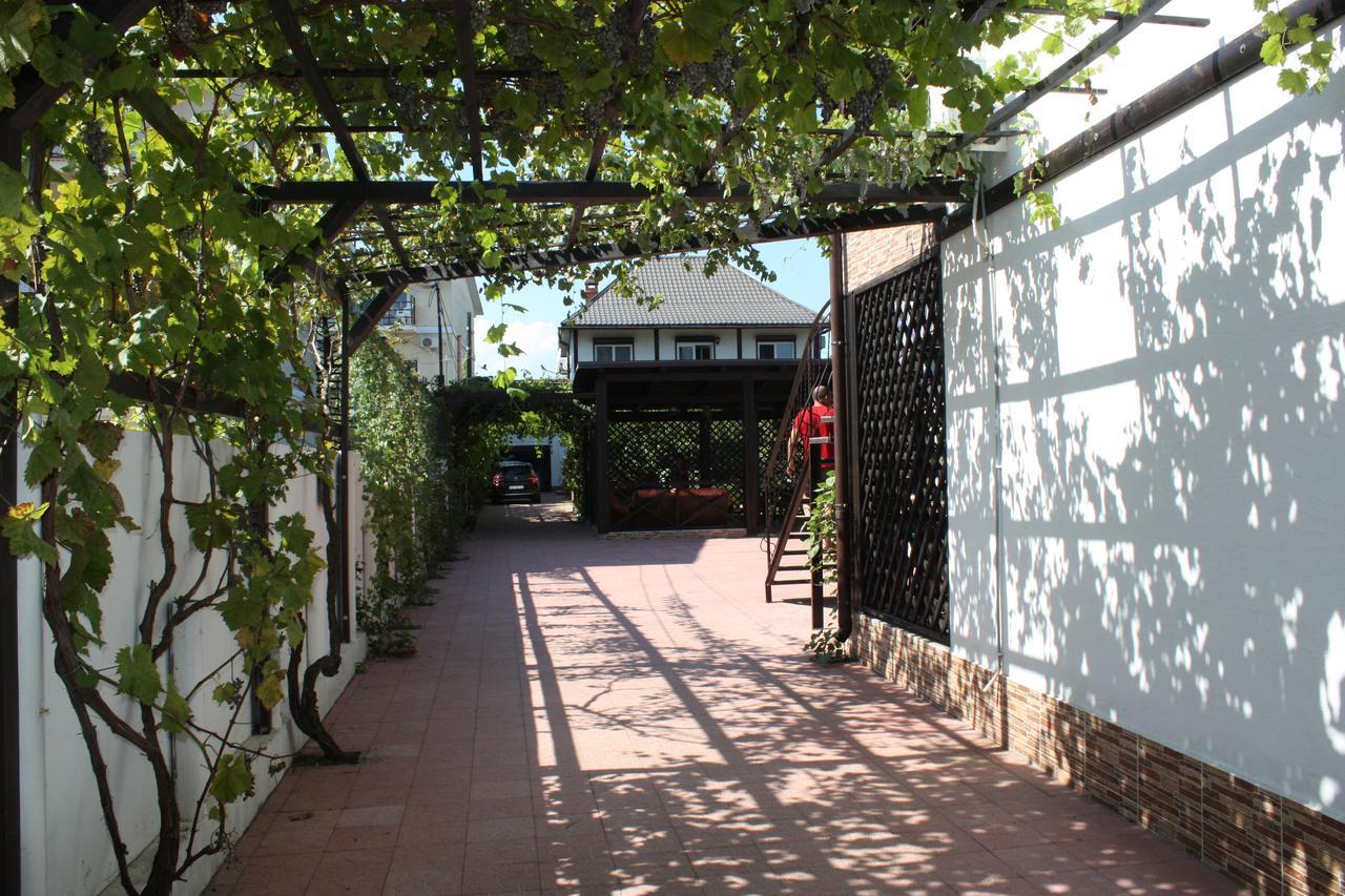 Akvitaniya Mini-Hotel Zatoka Exterior photo